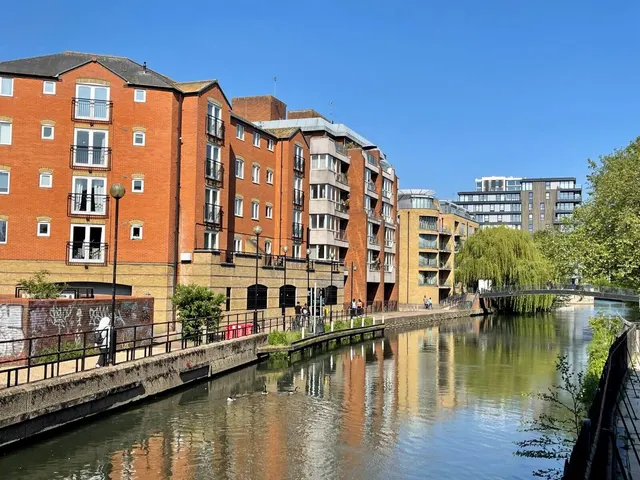 Mayflower Court, Highbridge Wharf, RG1, photo 1