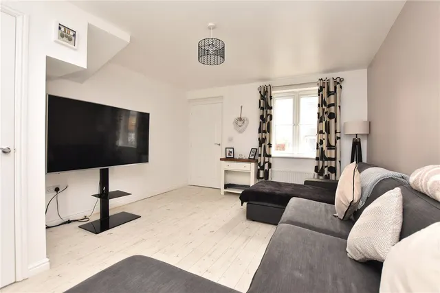Ash Tree Gardens, Leeds, LS14, photo 2
