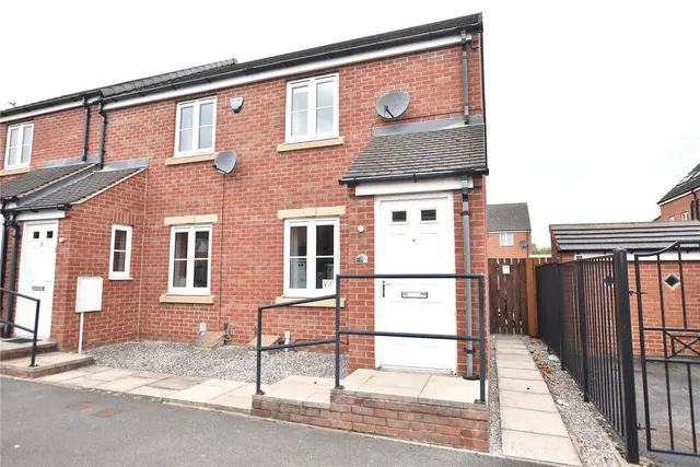 Ash Tree Gardens, Leeds, LS14, photo 1
