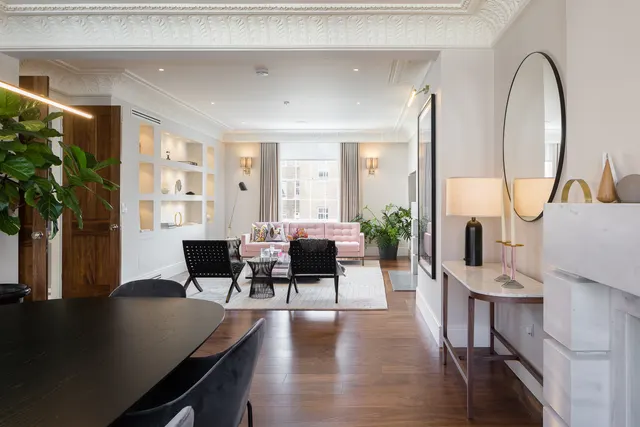 Photo 2 — Eaton Place, Belgravia, London