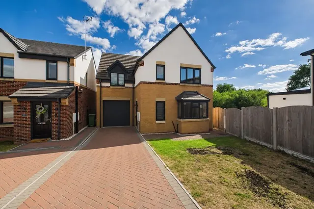 Lakeside Court, Worksop, Nottinghamshire, S80, photo 1