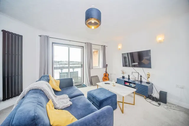 Quayside Road, Southampton, SO18, photo 3