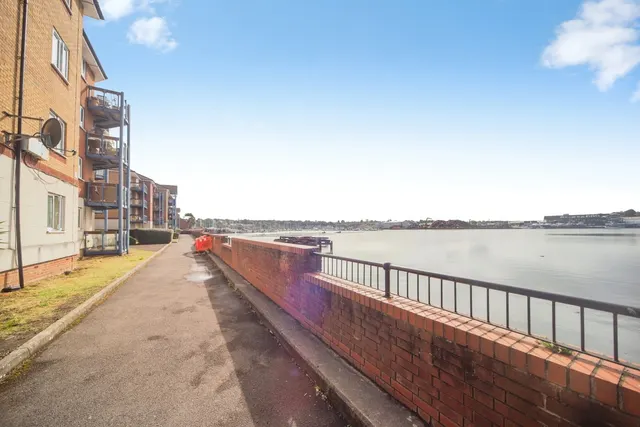 Quayside Road, Southampton, SO18, photo 2
