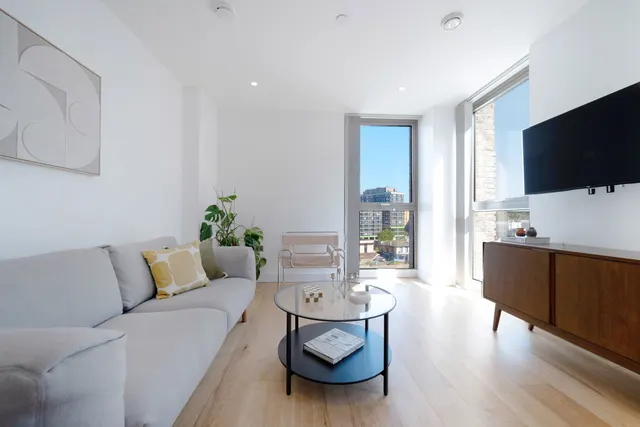 Photo 3 — Vita Apartments, East Croydon CR0