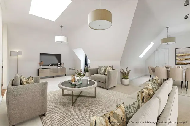 Pembury Place, Trinity Close, Tunbridge Wells, Kent, TN2 3QL, photo 1