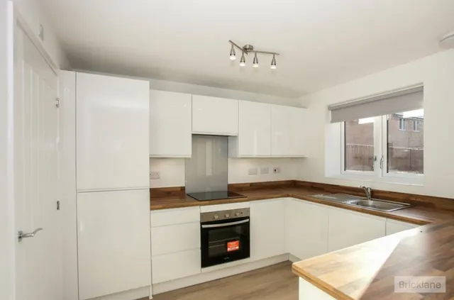 Stonemason Way, Peterborough, PE4, photo 2