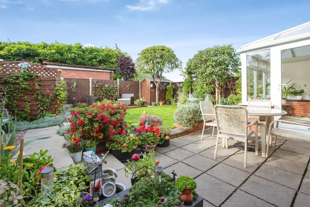 Sandringham Road, Mansfield Woodhouse, NG19, photo 2