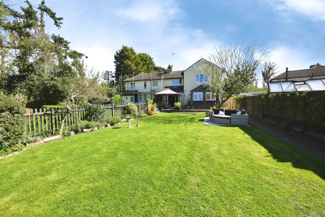 Meadow View Cottages, Thundridge, WARE, photo 1