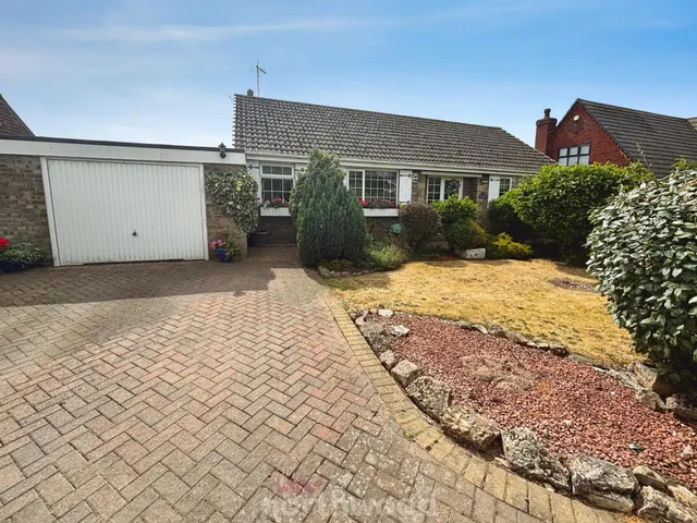 West End, Stainforth, DN7, photo 1