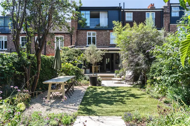 Photo 2 — Danecroft Road, London, SE24