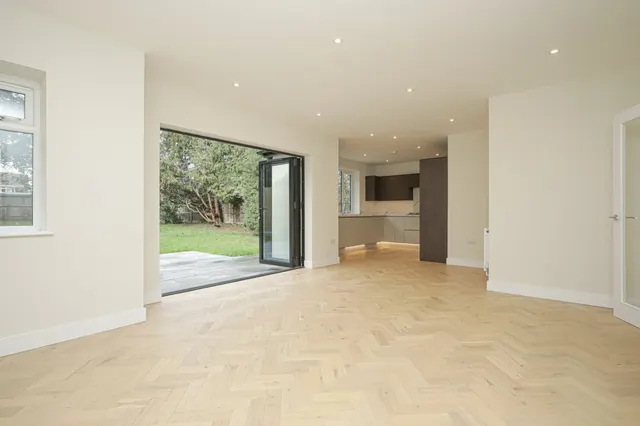 Alpha Road, Birchington, CT7, photo 3