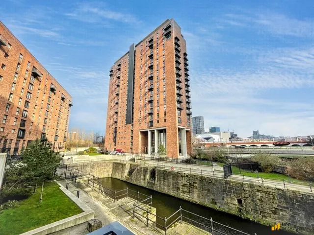 Ordsall Lane, Salford, Lancashire, M5 4XQ, photo 1