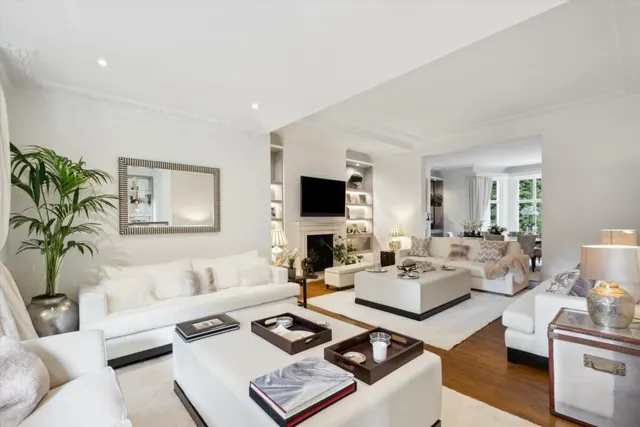 Addison Road, London, W14, photo 1