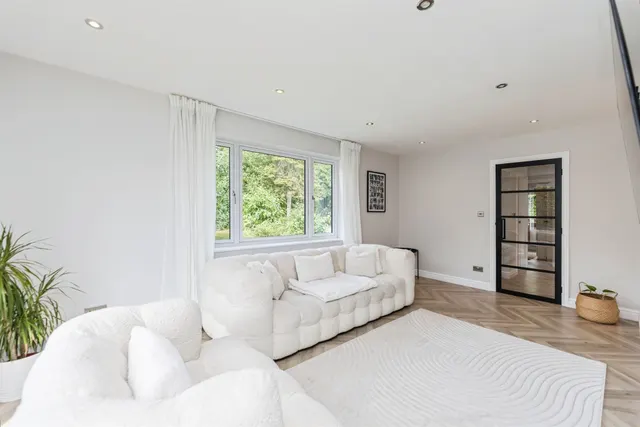 Wetherby Road, Knaresborough, HG5, photo 3