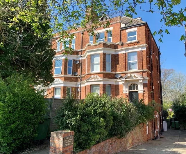 Shorncliffe Road , Folkestone, Kent, photo 1
