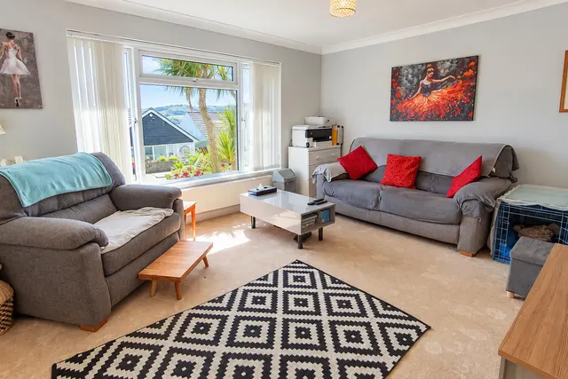 Lichfield Drive, Brixham, photo 2