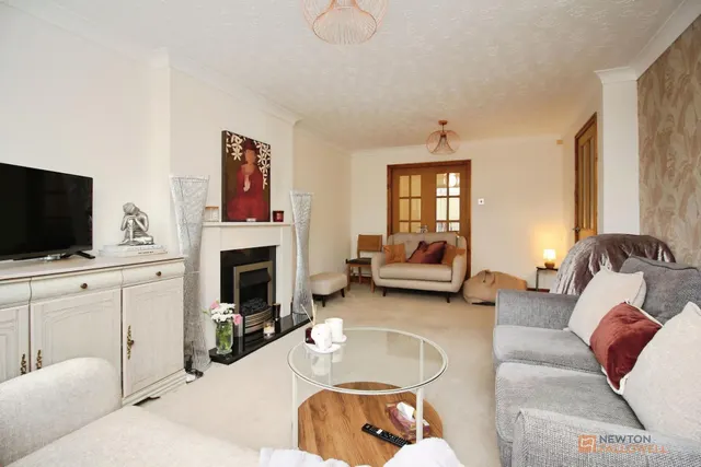 Petunia Close, Leicester Forest East, LE3, photo 2