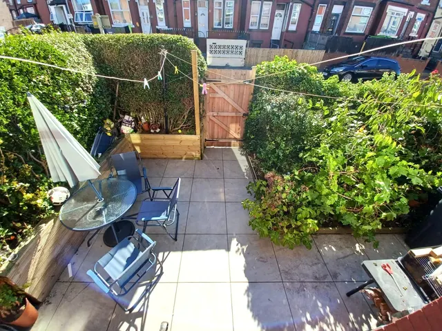 Compton Row, Leeds, LS9, photo 2