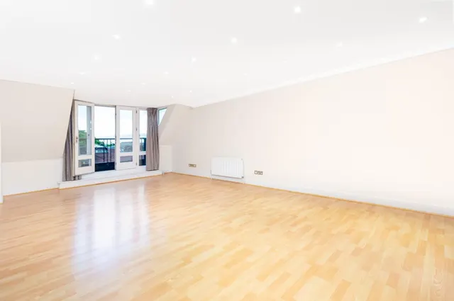 Kidderpore Avenue, Hampstead, NW3, photo 1