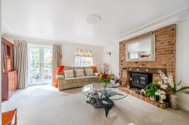 Photo 3 — Barkham Manor, Barkham, Wokingham, Berkshire, RG41 4DQ