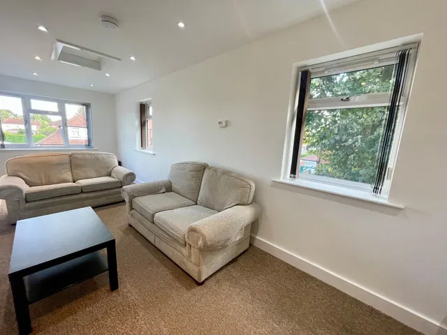 Chelwood Drive, Leeds, LS8, photo 2