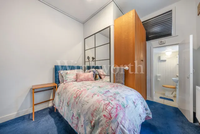 Portsdown Avenue, London, NW11, photo 1