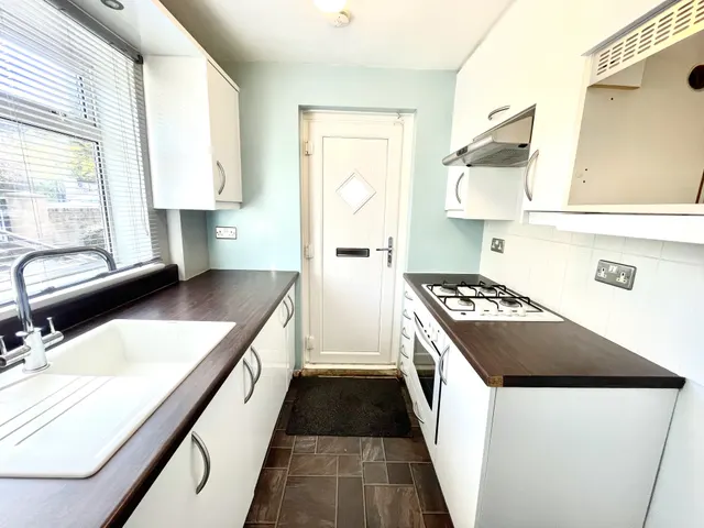 Photo 2 — Manvers Road, Swallownest, Sheffield, S26