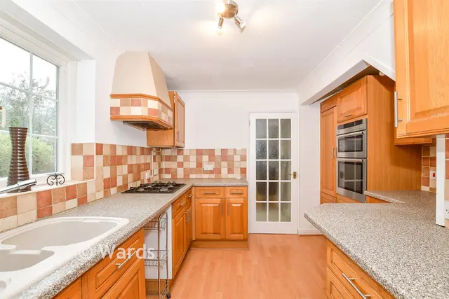 Oliver Road, Staplehurst, TN12, photo 3