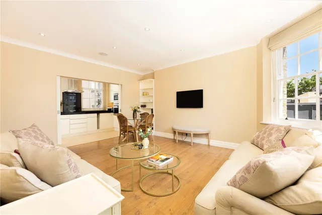Photo 3 — Thurloe Court, Fulham Road, London, SW3