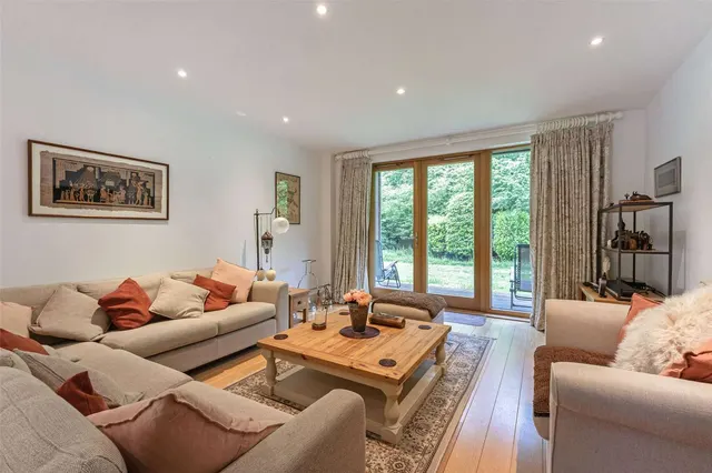 Photo 2 — Cliveden Gages, Taplow, Maidenhead, Buckinghamshire, SL6 0GB