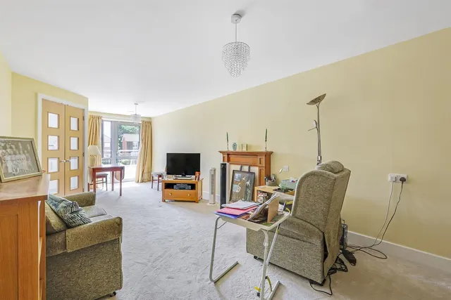 Fleet Road, Fleet, GU51, photo 1