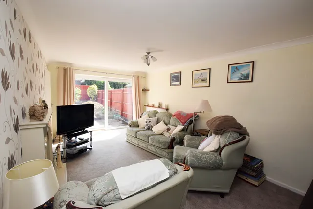 Hadley Gardens, Leegomery, TF1, photo 2
