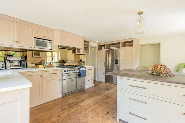 Alms Hill, Bourn, CB23, photo 3