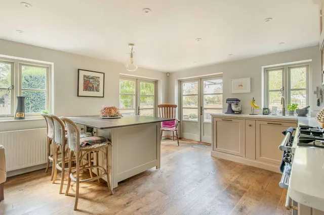 Alms Hill, Bourn, CB23, photo 2