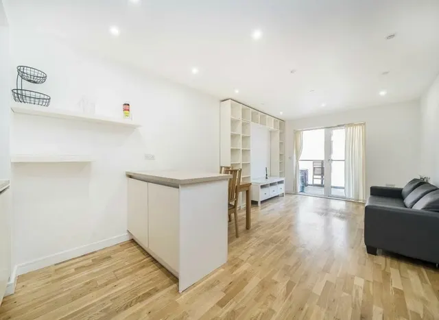 Photo 3 — Shearwater Drive, West Hendon, NW9