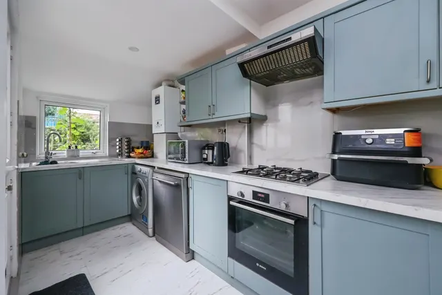 Carlingford Road, Hucknall, NG15, photo 2