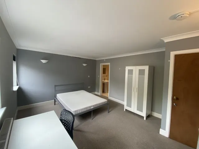 Southampton, SO14, photo 1