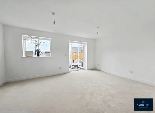 Photo 3 — Hornbeam Court, Birkenshaw BD11 2WN