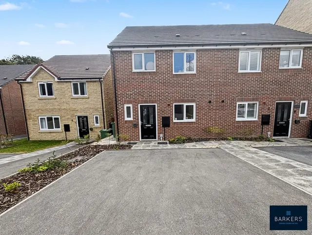Hornbeam Court, Birkenshaw BD11 2WN, photo 1