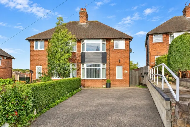 Durham Crescent, Nottingham, photo 1