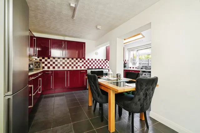 Harcourt Terrace, Headington, OX3, photo 2