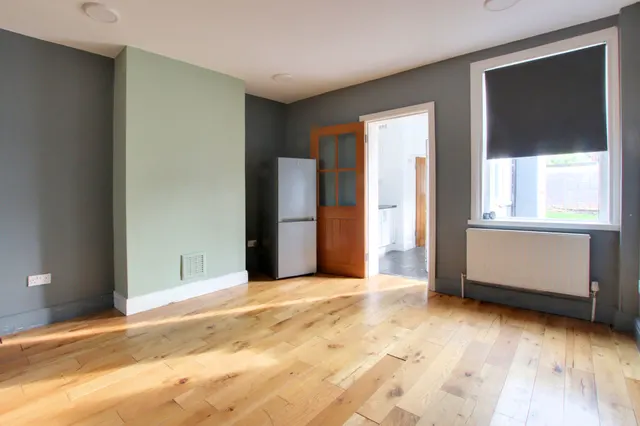 Photo 2 — Helder Street, South Croydon, South Croydon, CR2 6HT