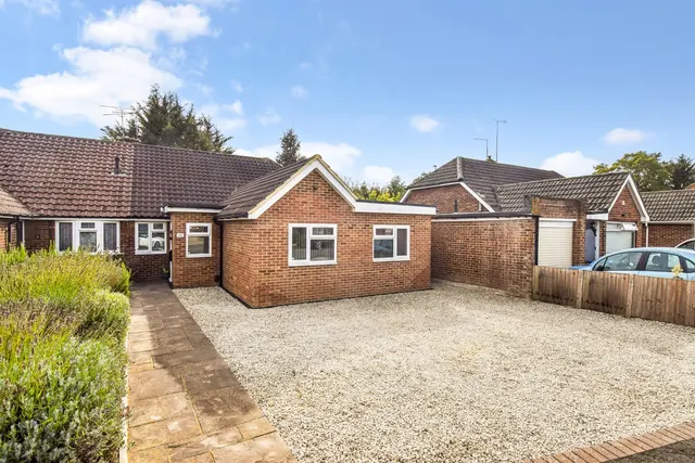 Fern Drive, Taplow, SL6, photo 1