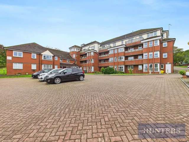 Filey Road, Scarborough, YO11, photo 1