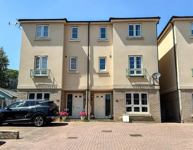 Brooke Close, Malmesbury, SN16, photo 1