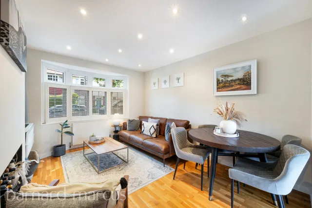 Godley Road, Southfields, Southfields, photo 1