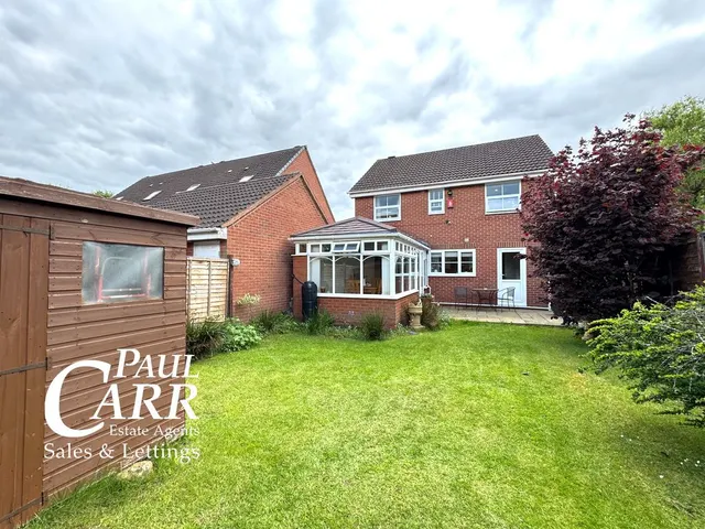 Weeford Dell, Sutton Coldfield, B75, photo 1
