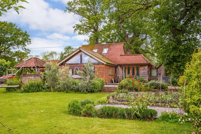 Prestwick Lane, Chiddingfold, GU8, photo 1