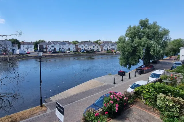Emsworth, Hampshire, photo 2