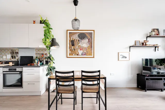 2 bedroom flat — Coster Avenue, Willowbrook House, N4